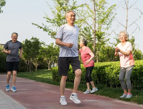 强肌健骨防骨折 老年人该吃点啥